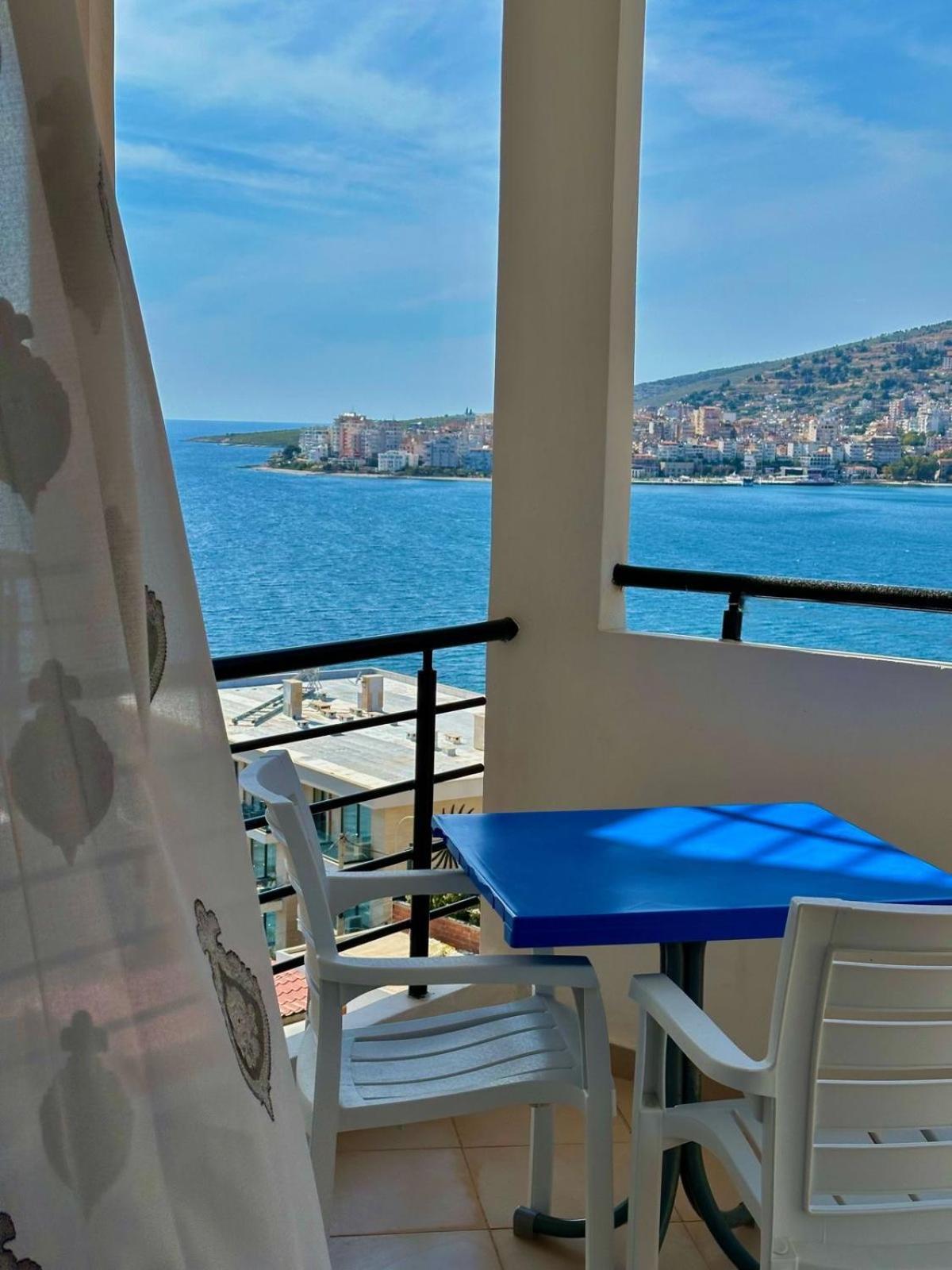 Esmeralda Apartaments Sarande Exterior photo
