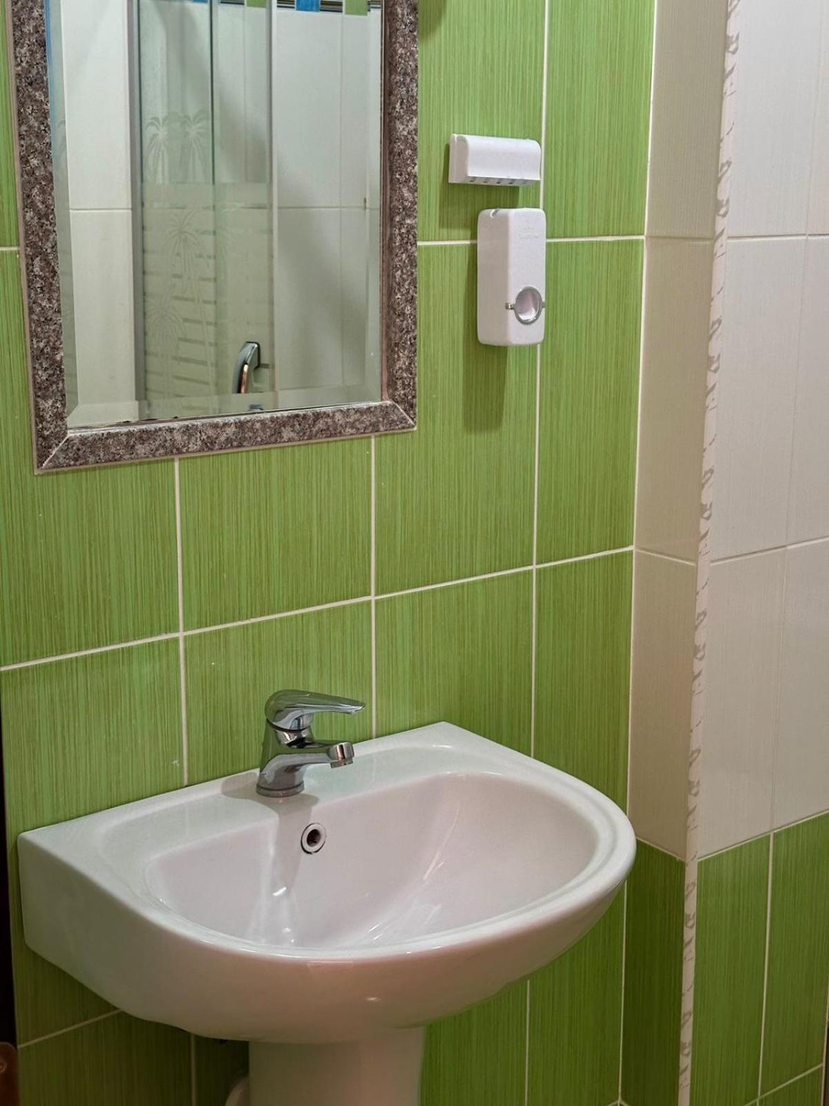 Esmeralda Apartaments Sarande Exterior photo